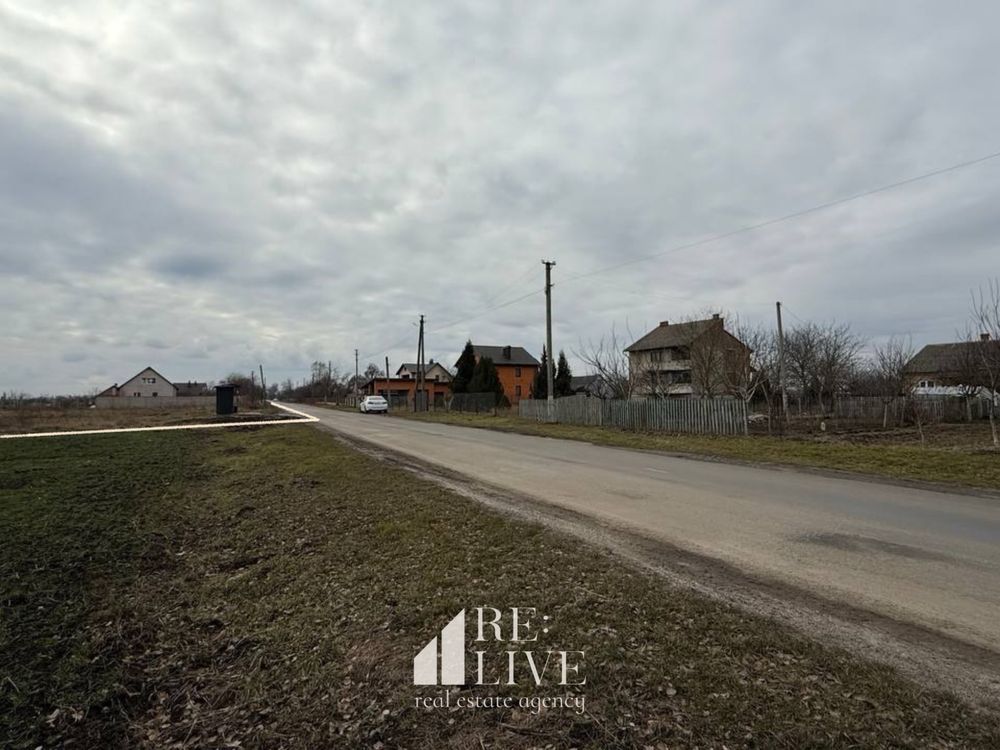Прямокутна земельна ділянка в с. Вербаїв (10хв до ТЦ «Баобаб»)