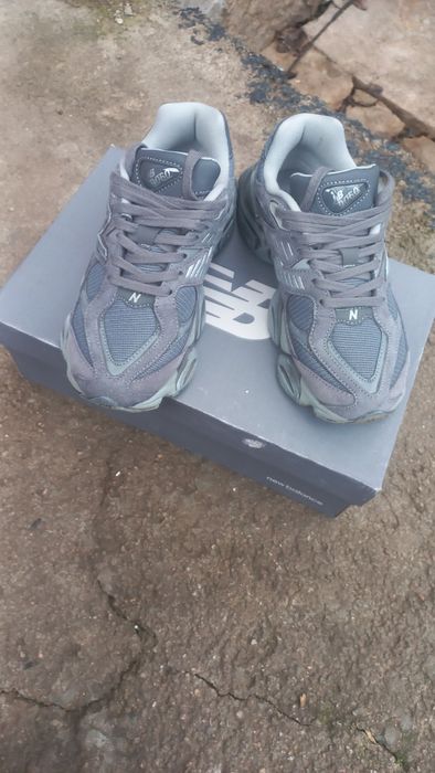 Кроссовки new balance 37