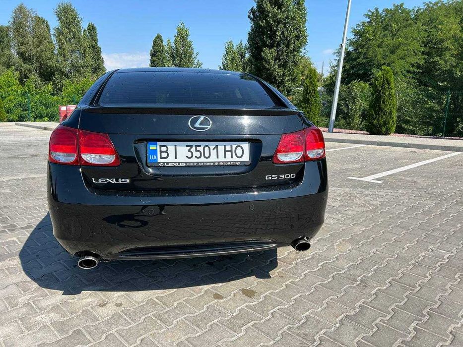 LEXUS GS 300 официальный