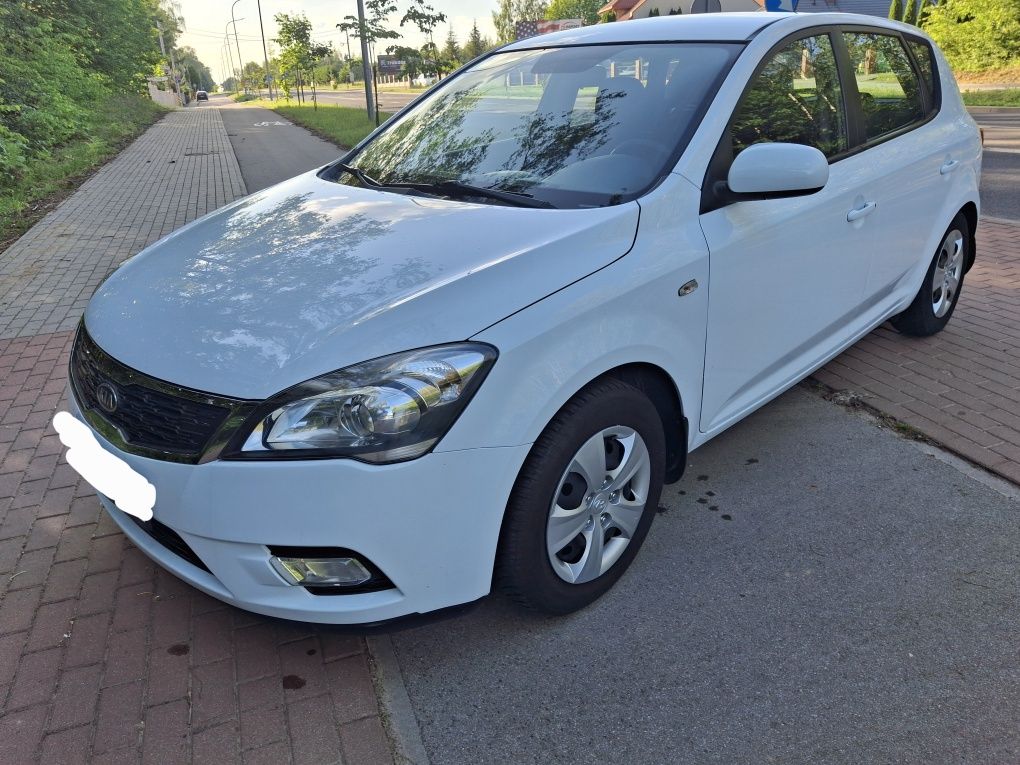 Kia Ceed benzyna