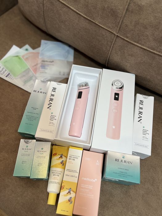 Medicube age-r мікротоки, мікротоковий масажер для обличчя