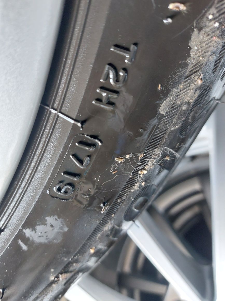 Alufelgi z oponami zimowymi Audi 17"