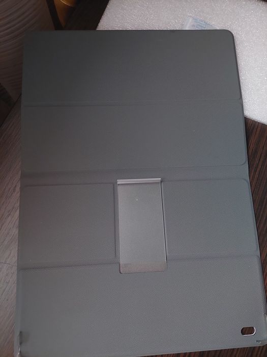 Новий чехол на планшет Lenovo 4 10