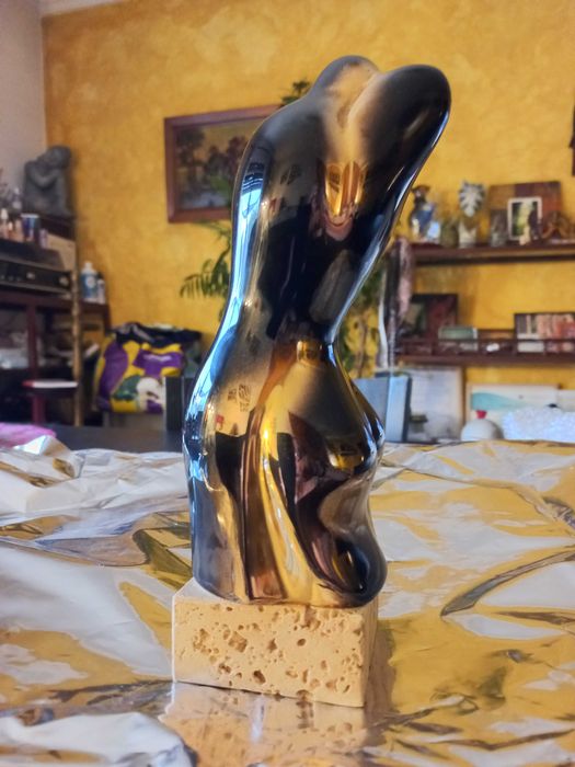 Estátua "Os Amantes" Ouro de ley e metais preciosos. Vintage Galos.