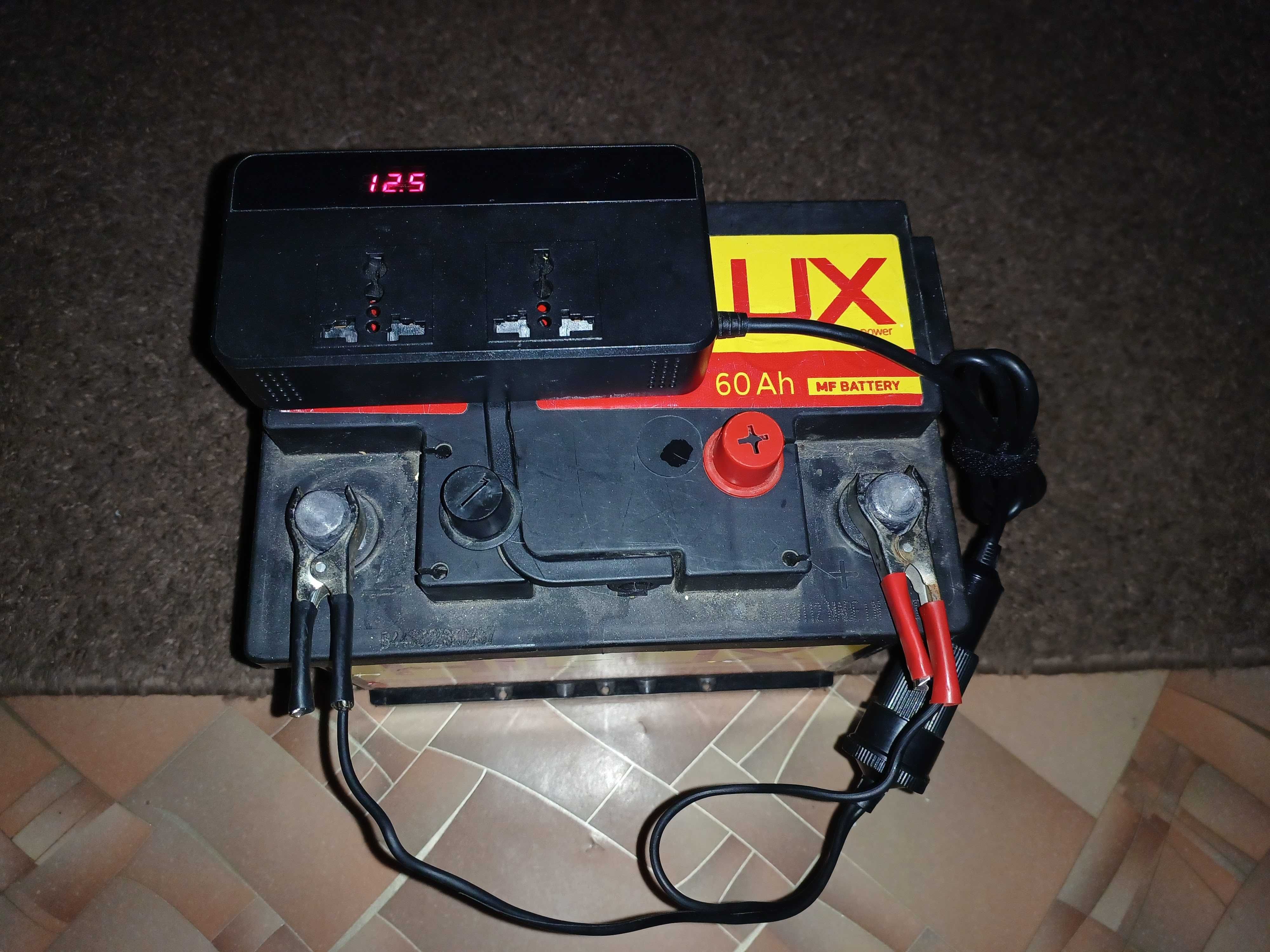 Инвертор автомобильный 200w 12v на 220v с цифровым дисплеем