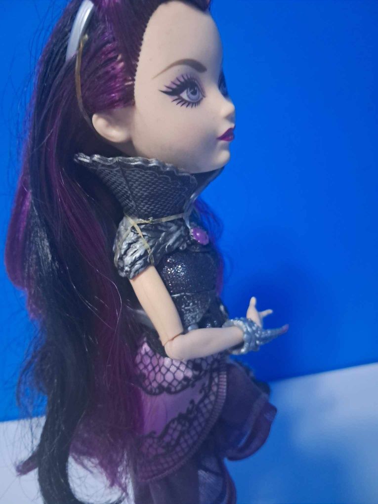 Lalka Raven Queen Ever After High