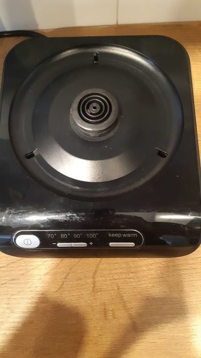 Czajnik Bosch wskaźnik temperatury Styline 2400W