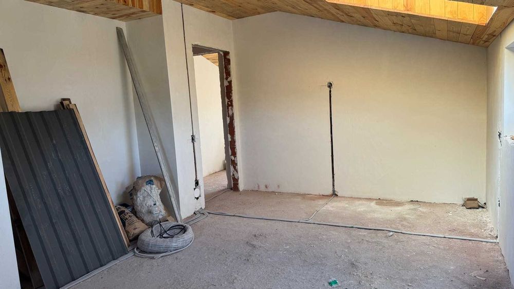 Продается Необычная  3х-ком Квартира в Новом Доме 78.4 м2