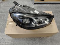 Lampa prawa reflektor prawy przód Multibeam LED Mercedes GLS W167