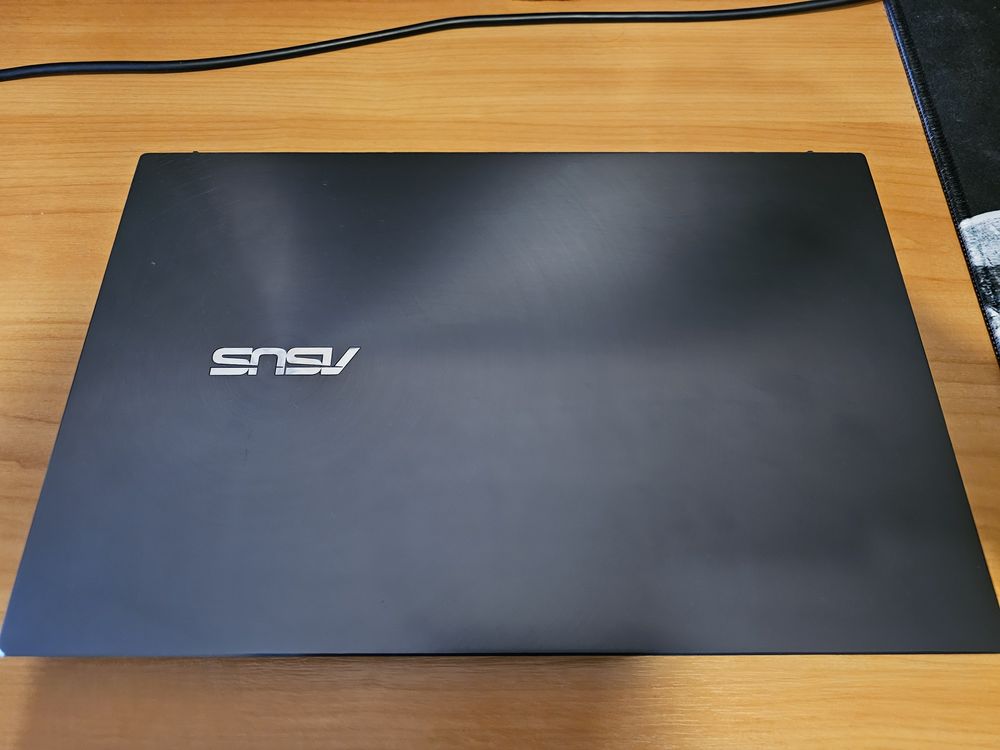 Asus Zenbook 14 UX425E I7-1165