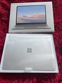 Microsoft Surface Laptop Go