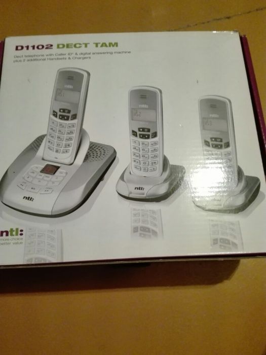 Zestaw telefonów