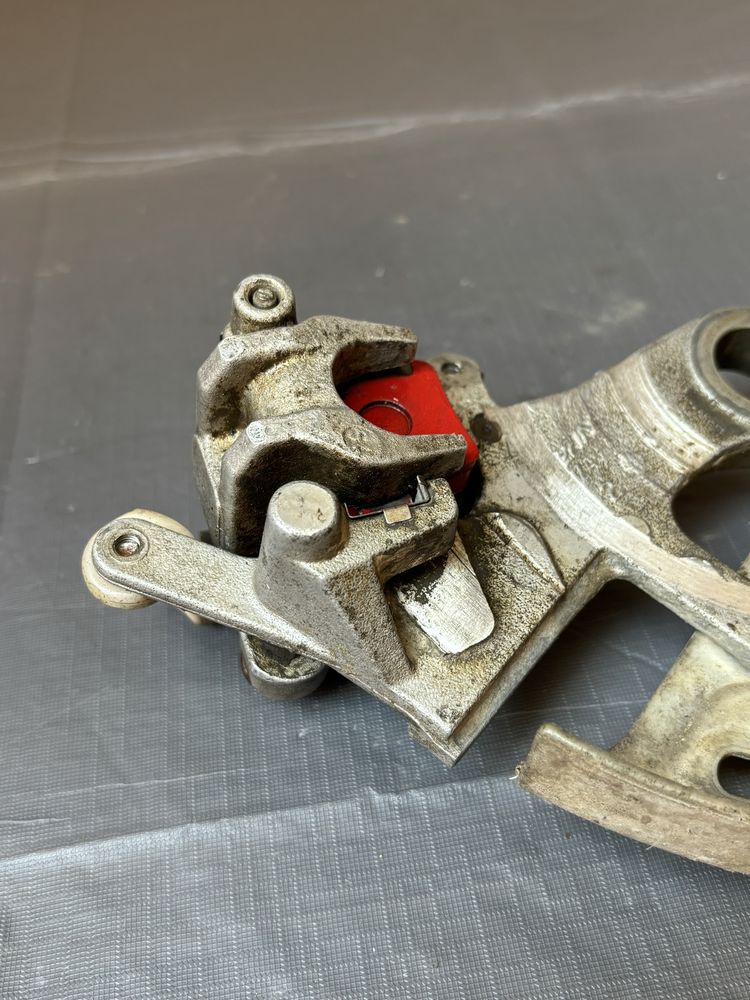 Zacisk hamulcowy tył tylny HONDA CRF250/450
