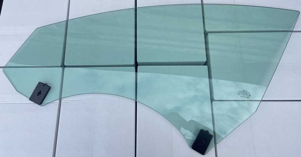 Tesla Model 3 - скло дверей  нове Б.У рест дорест