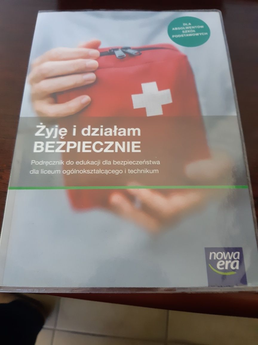 Podręcznik żyję i działam bezpieczni