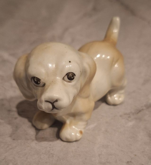 Figurka piesek ceramiczny