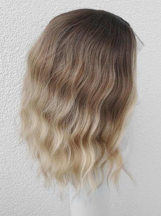 Lace Front peruka z przedziałkiem blond brązowa ombre z odrostem wig