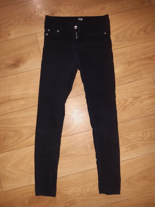 Czarne spodnie xs, niski stan