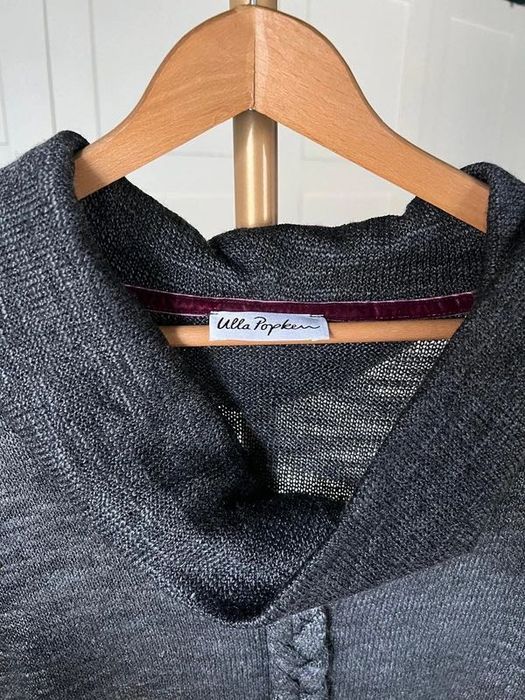 Czarny szary sweter ze srebrną nitką rozmiar 50 52 marki Ulla Popken