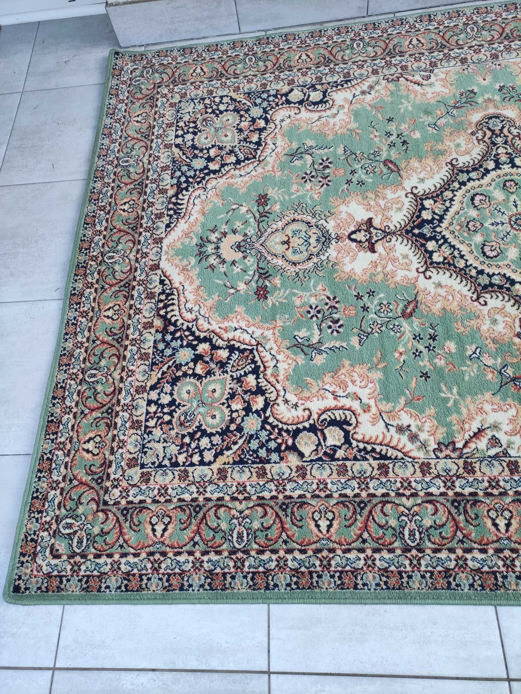 Dywan wełniany firmy Agnella ISFAHAN 170x240 100% Wełna