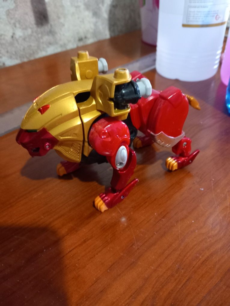 Power Rangers Wild force megazord