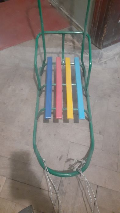 Санки дитячій зимові