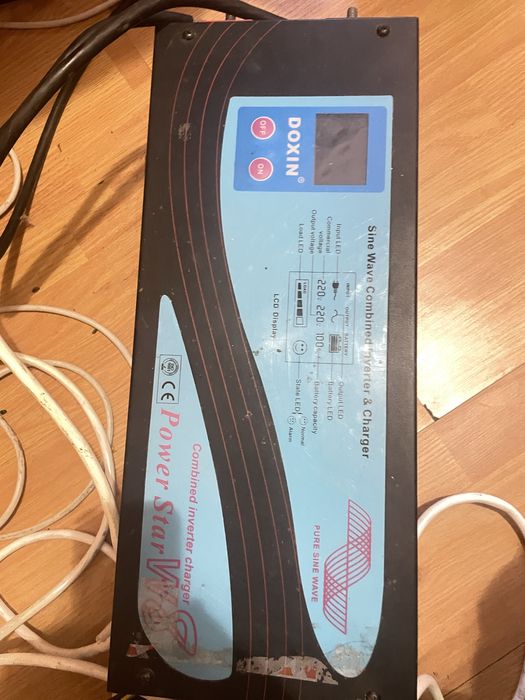 Інвертор ДБЖ 4 в 1 3 кВт  24V 220V