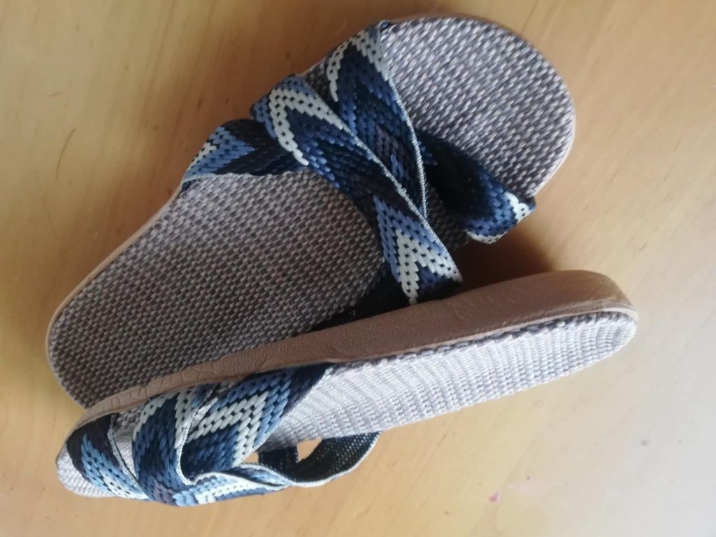 Nowe klapki damskie