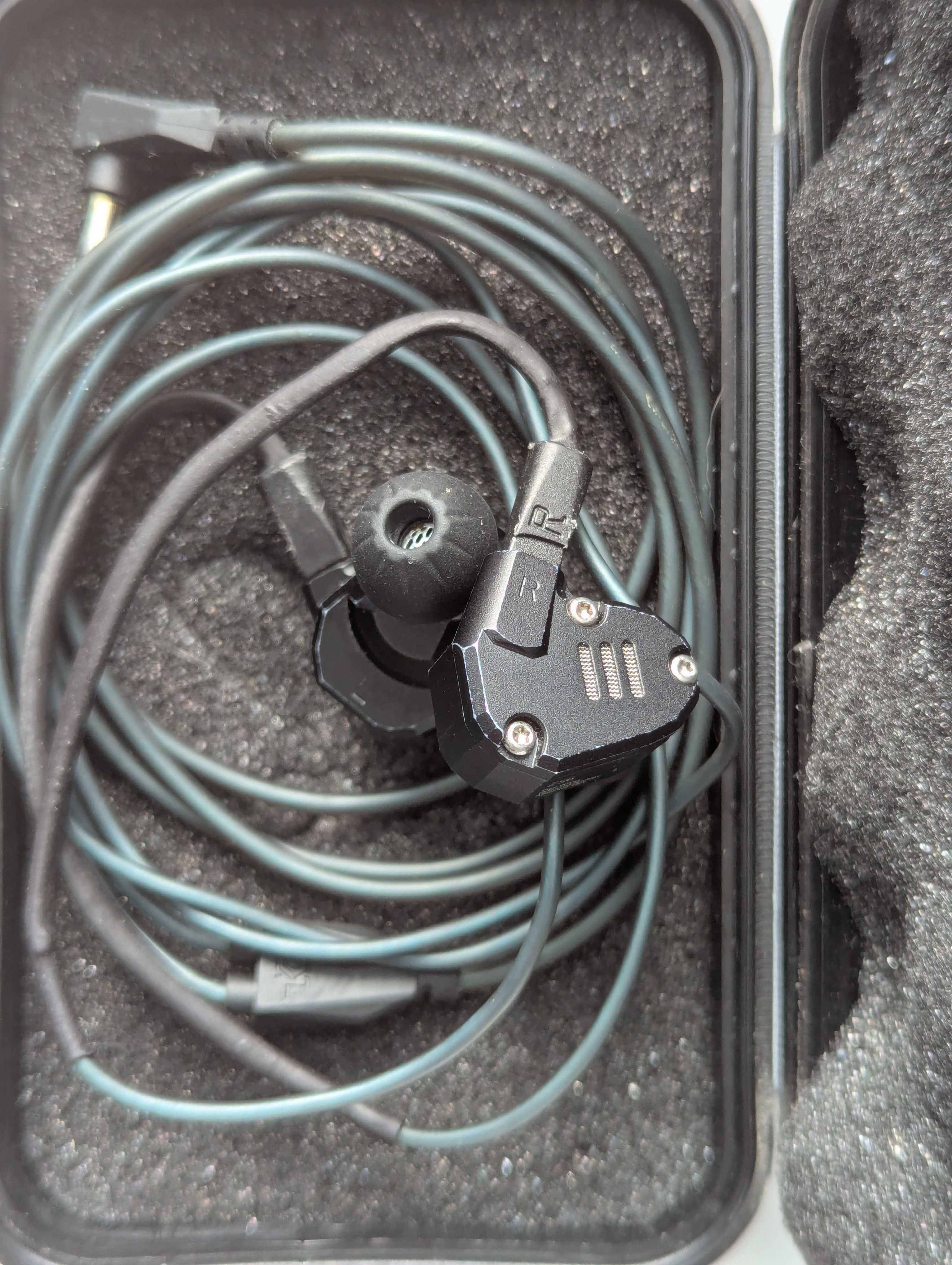 Earphones KZ ZS6