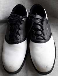 Мужские фирменніе туфли с шипами Hi-Tec, для активного отдыха
