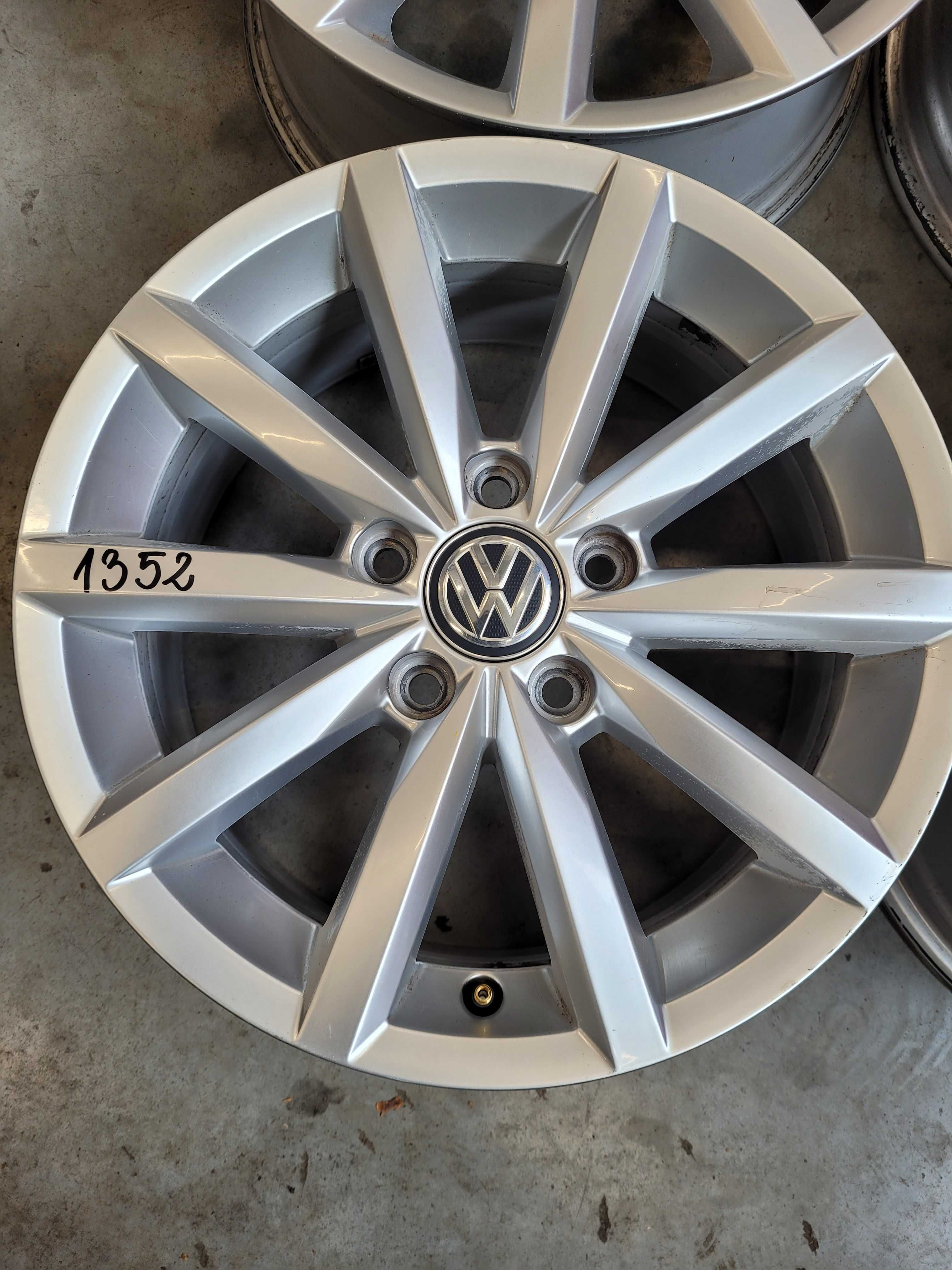 komplet felg Volkswagen R 16 rozstaw 5x112 ET46 J 6,5