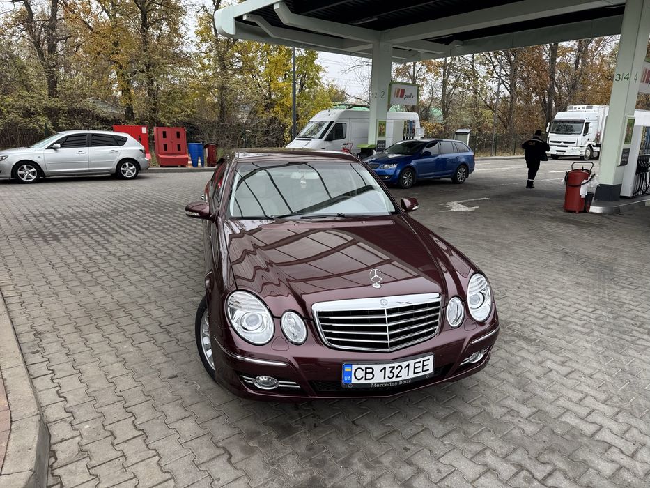 Mercedes -Bens w211 рестайлинг