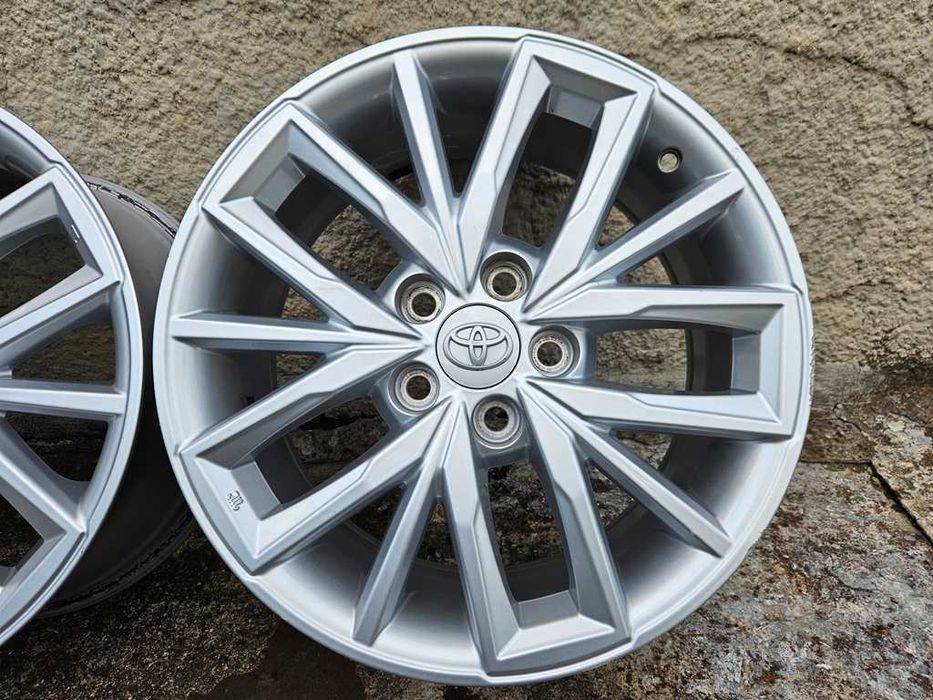 Felgi 17'' OEM TOYOTA Corolla E21 Yaris Cross C-HR Auris Verso Avensis
