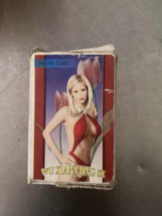 Baralho de cartas com mulheres