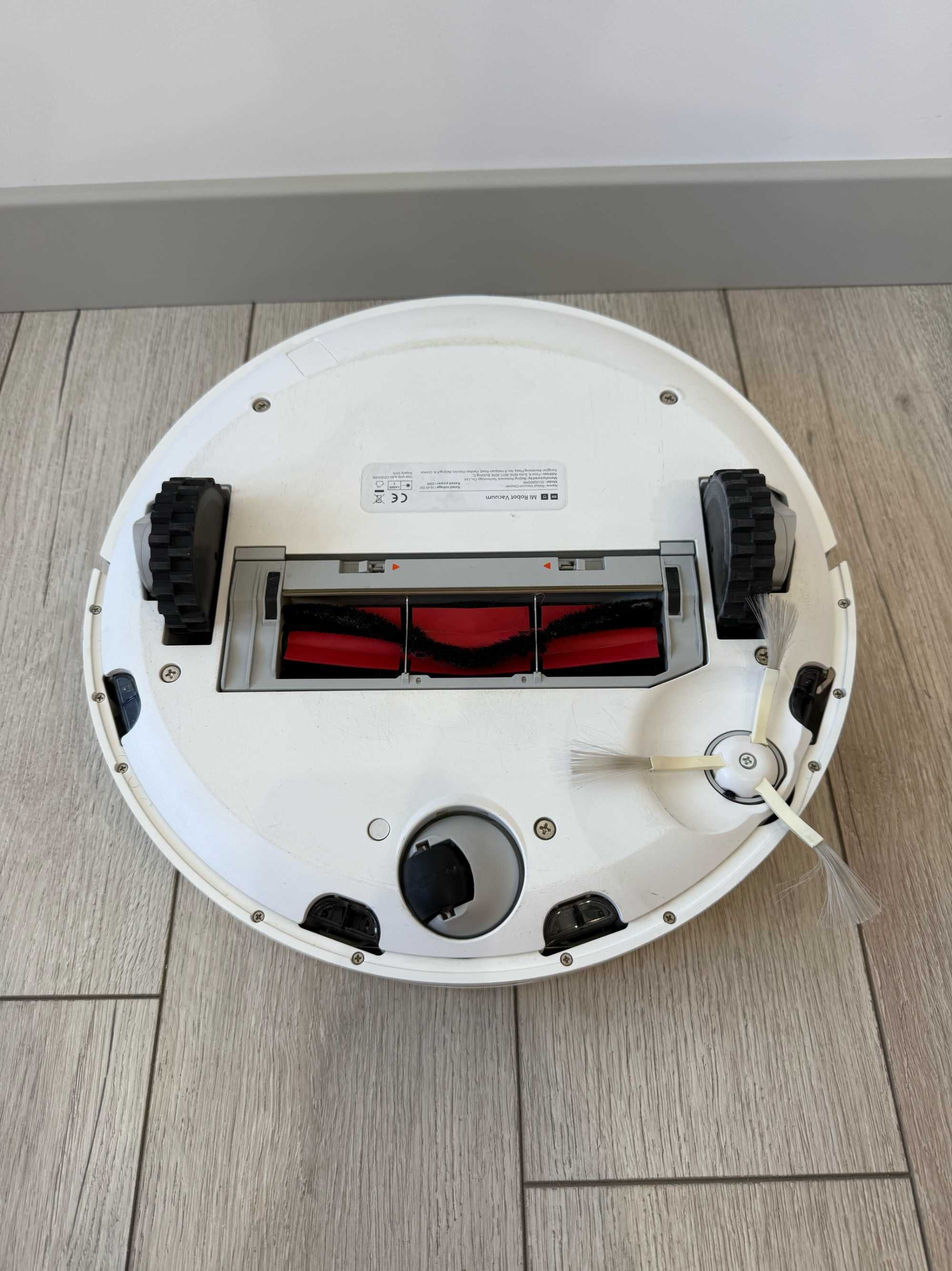 Робот пилосос Xiaomi Mi Robot (1st generation)