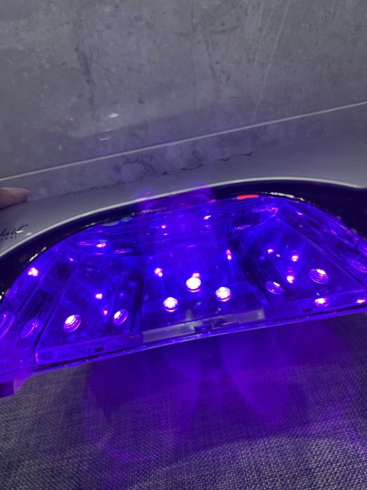 Lampa LED 48W NeoNail czarna