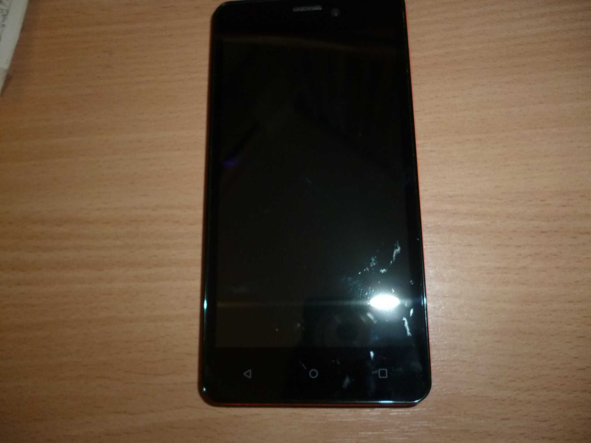 мобильный телефон psp3527duo Pŕestigio wize NK3 android 6.0