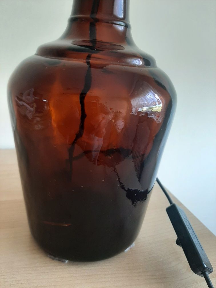 Lampka w kształcie butelki