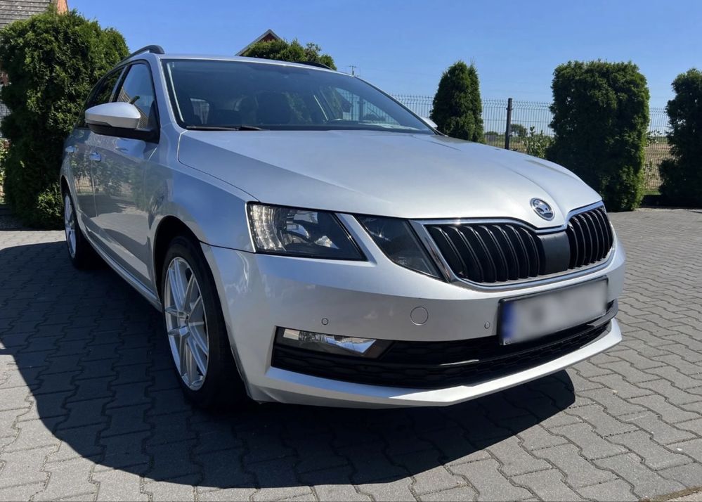 Автомобіль на розборку Skoda Octavia A7 Рестайл