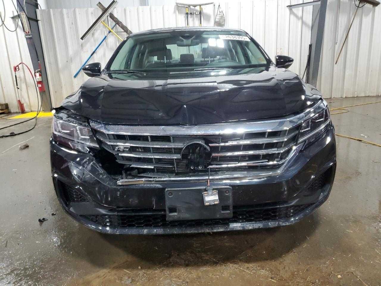 2020 volkswagen passat R-LINE