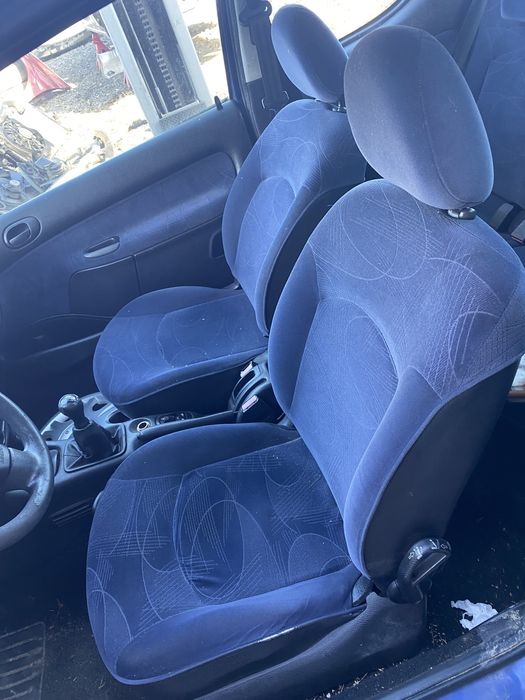 Peugeot 206 fotele 3d