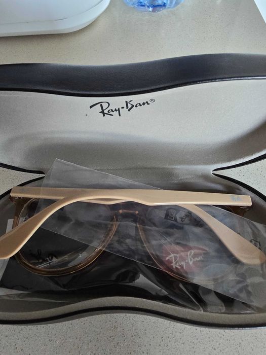 Ray Ban rx7046 Erika