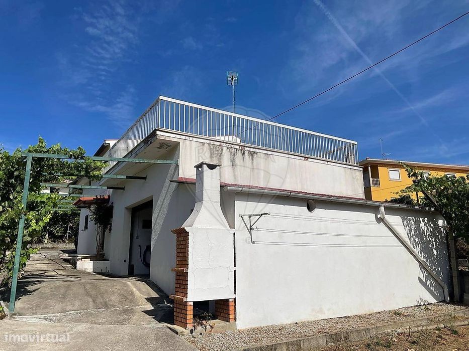 Moradia T1 para venda