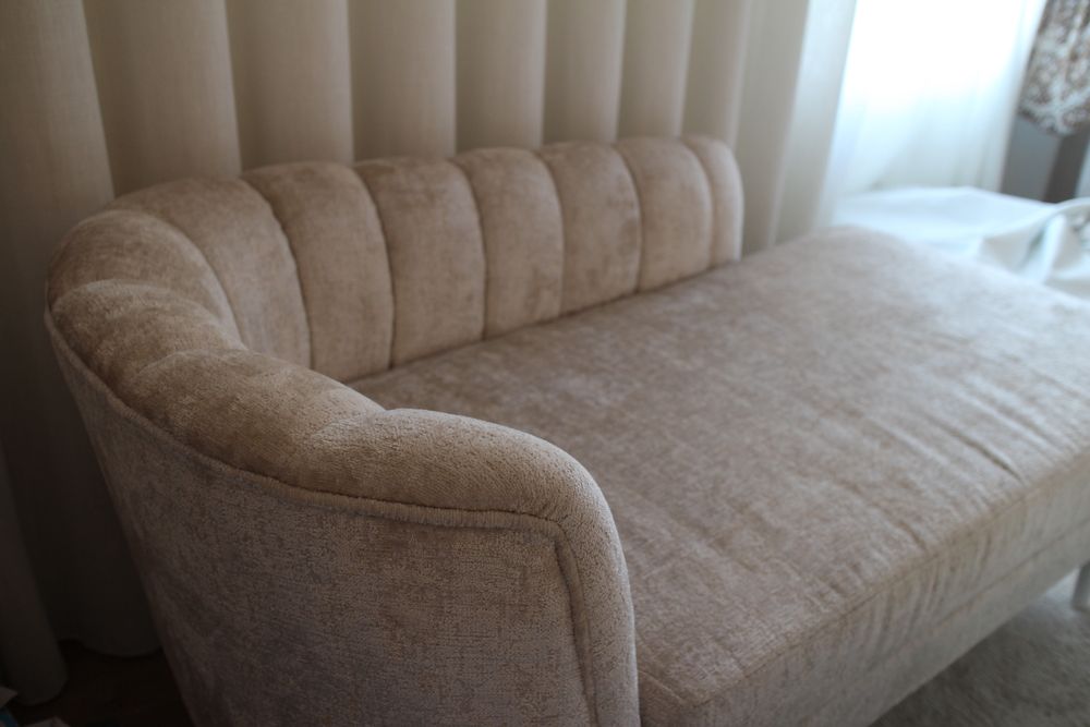 chaise-longue bege
