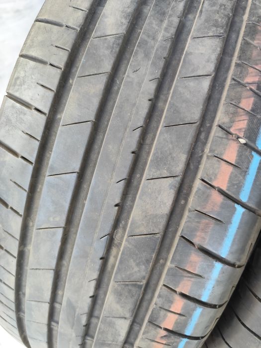 Pneus 215/55r18 Bridgestone Turanza T 005 75% piso