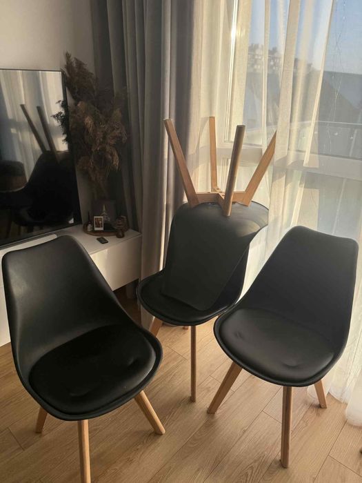 Krzesla skandynawskie czarne 4 szt