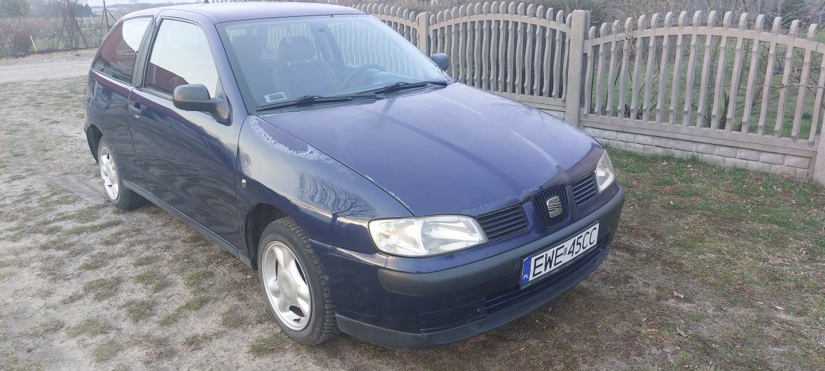 Seat Ibiza 1.4mpi 2000r