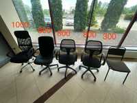 Продам Офісні стільці, столи, стелажі