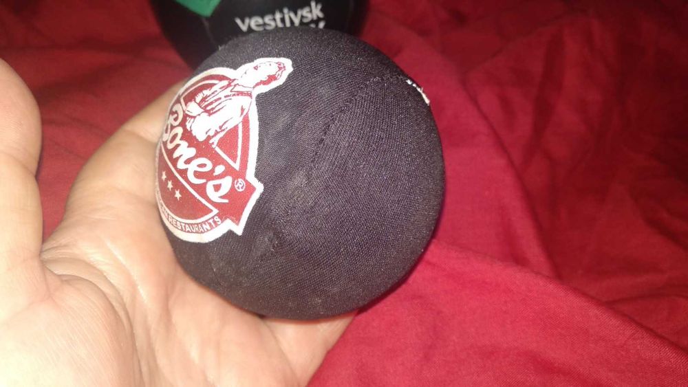 детская игрушка мяч кожзам с белками второй Bones поролон