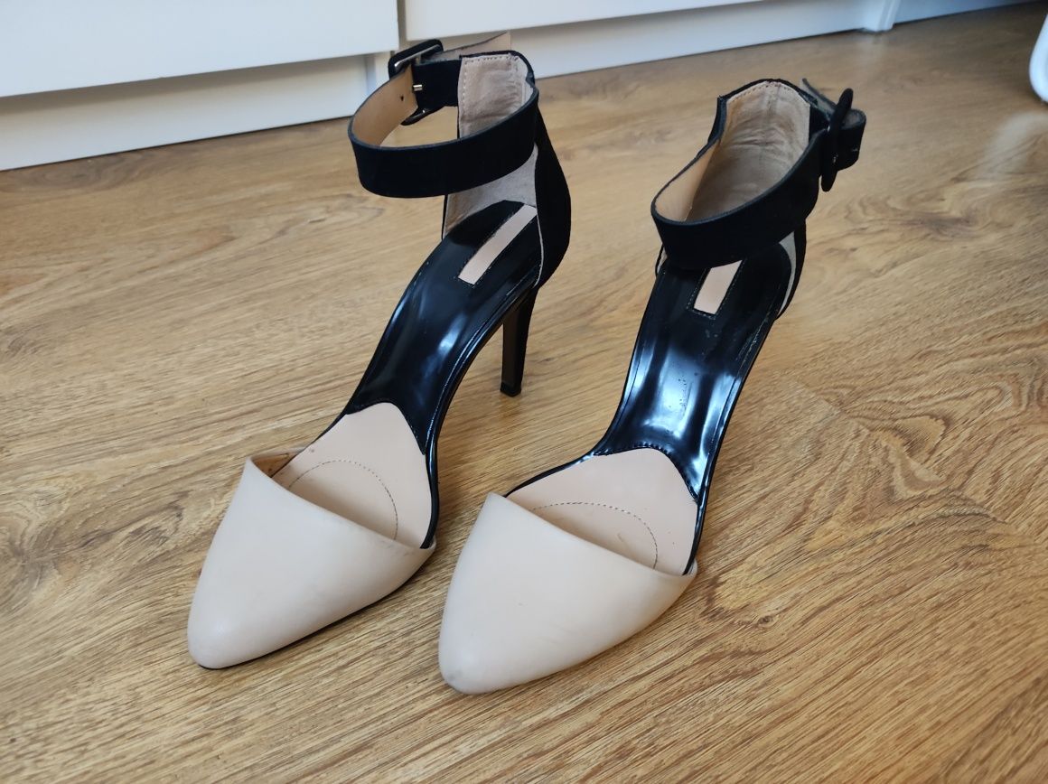 Sandałki na szpilce Stradivarius rozmiar 39